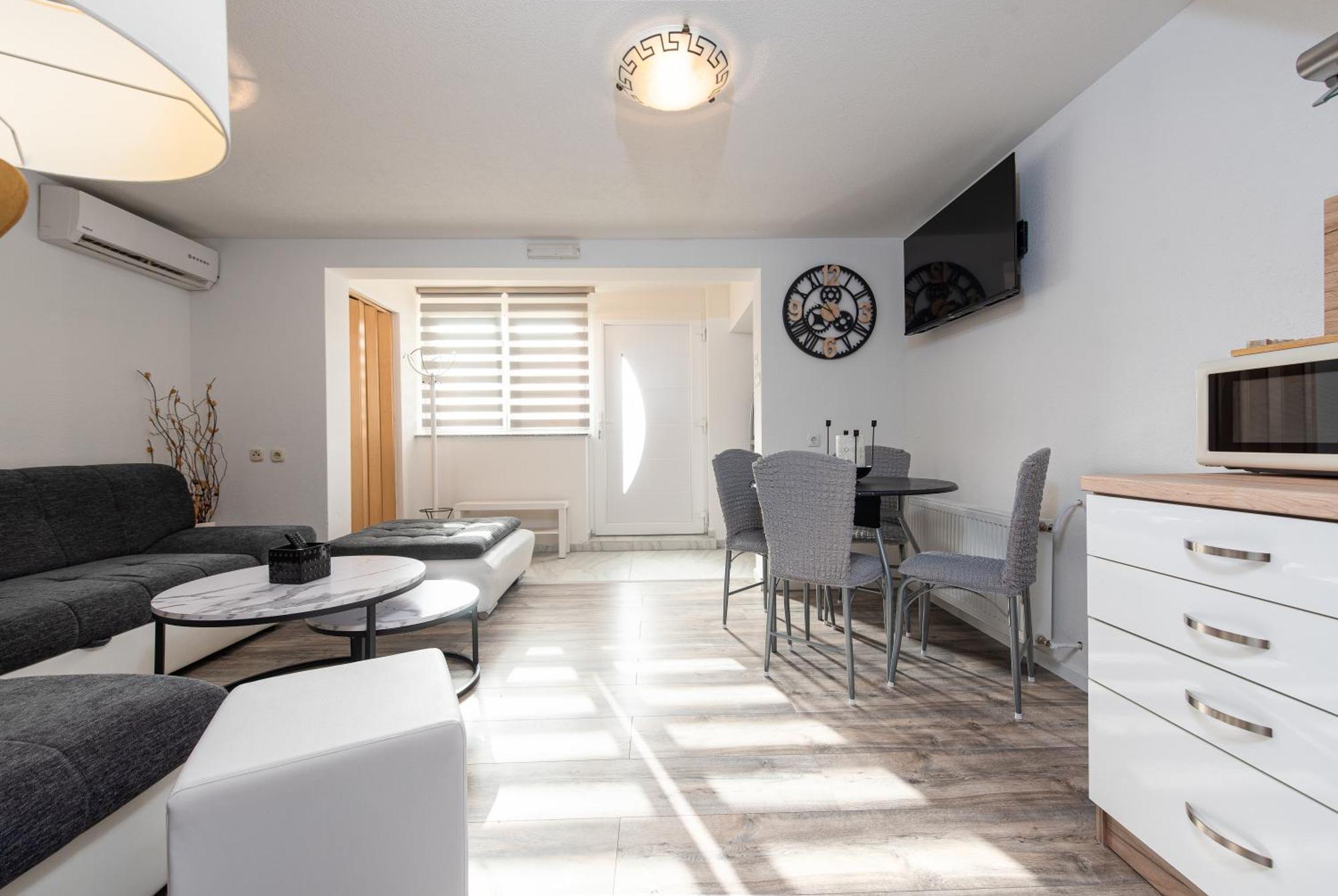 Nena Apartmani 维尔 外观 照片