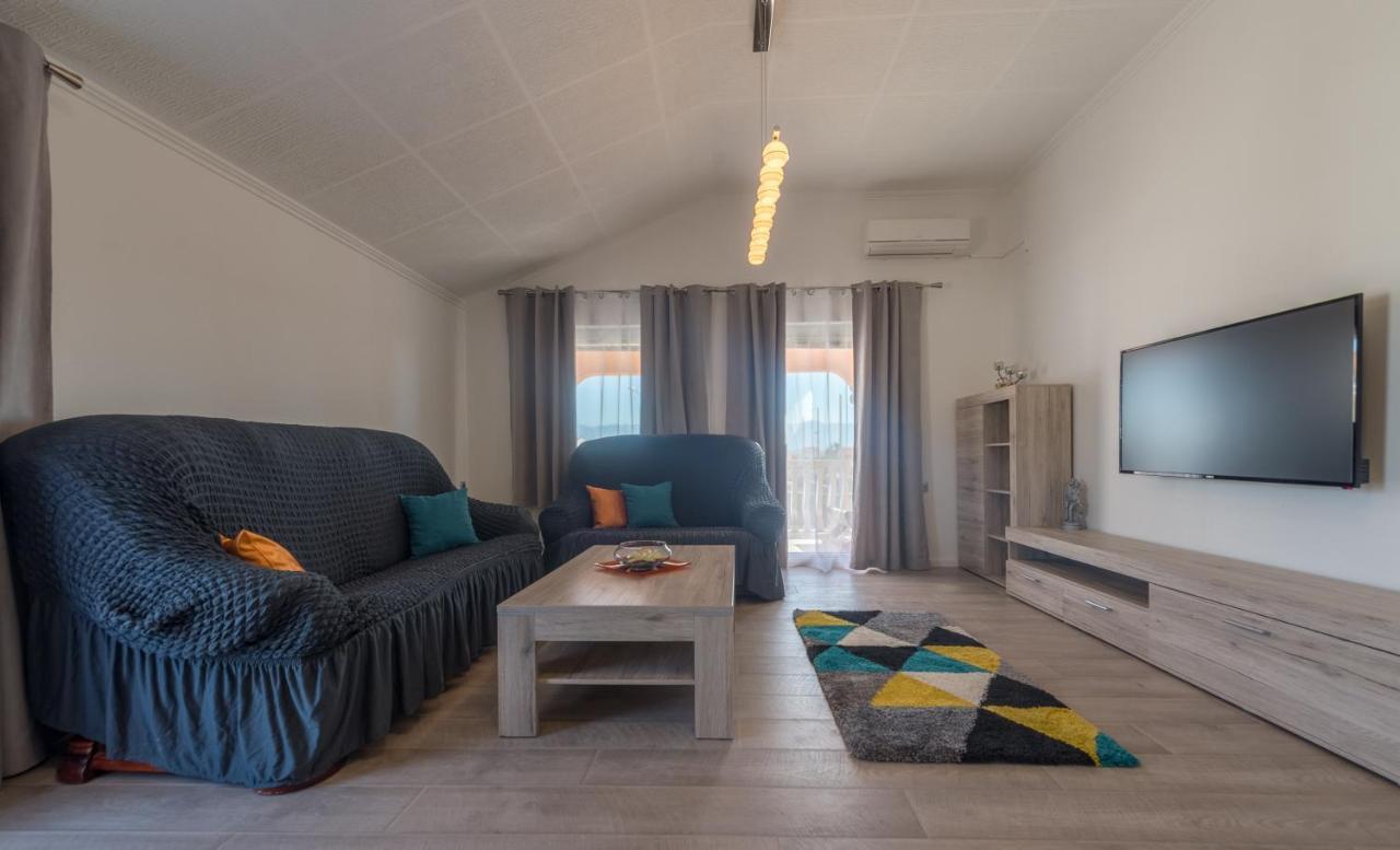 Nena Apartmani 维尔 外观 照片
